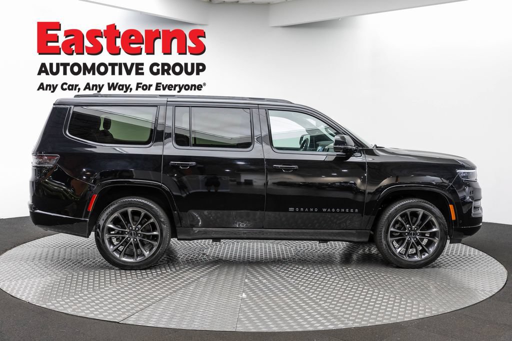 Used 2024 Jeep Grand Wagoneer Series II w/ Quick Order Packagew 28T AWD/4WD image 4