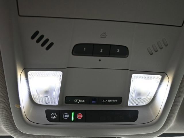 Used 2021 Chevrolet Equinox LT image 37