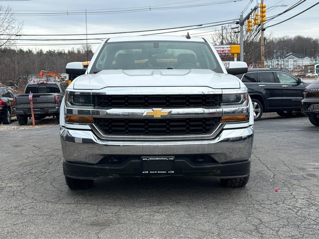 Used 2018 Chevrolet Silverado 1500 LT AWD/4WD image 8