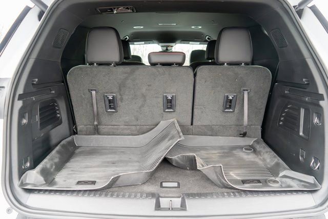 Used 2024 Chevrolet Traverse Z71 w/ Enhanced Driving Package image 10