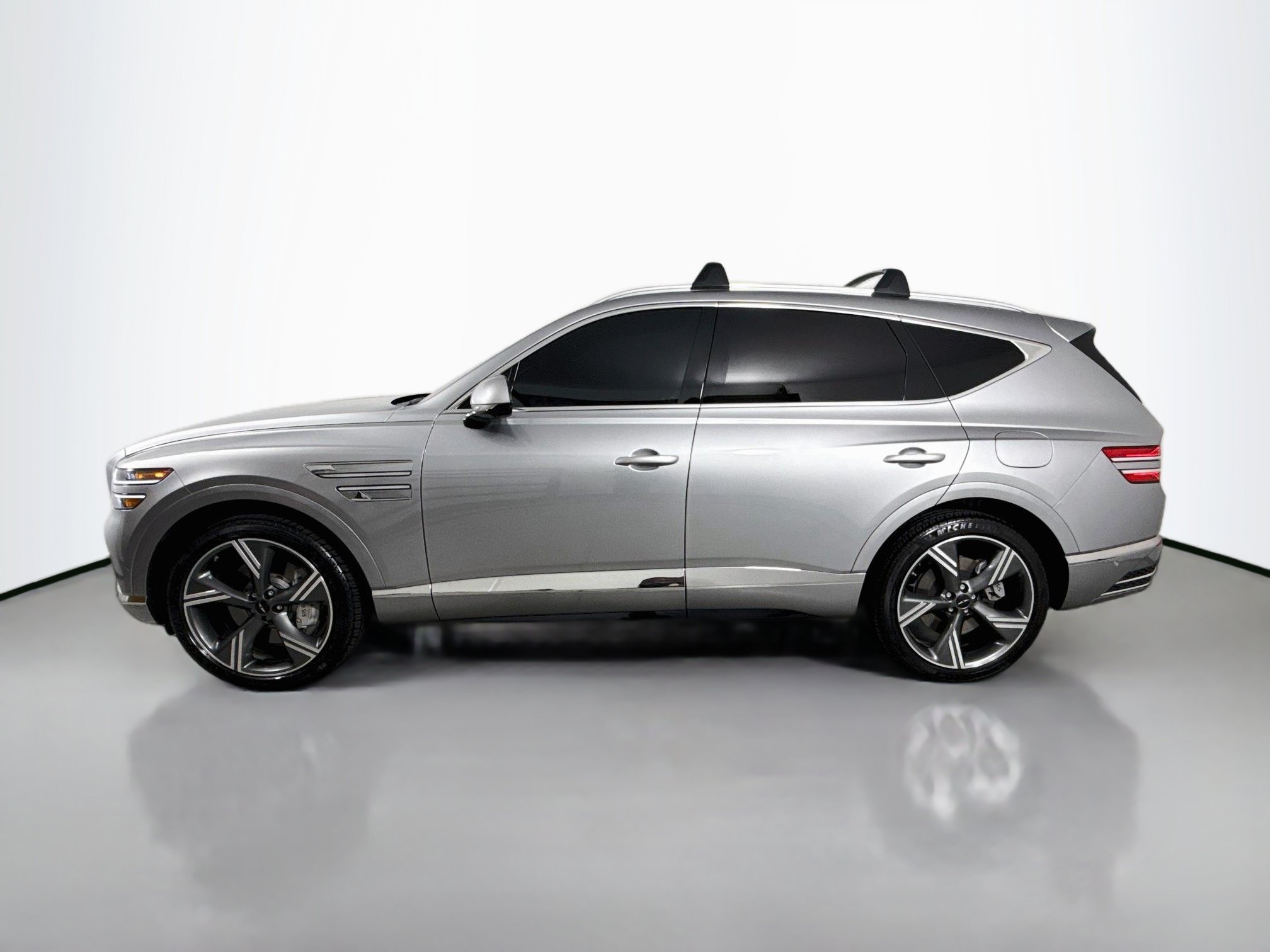 Used 2025 Genesis GV80 3.5T Prestige AWD/4WD image 4