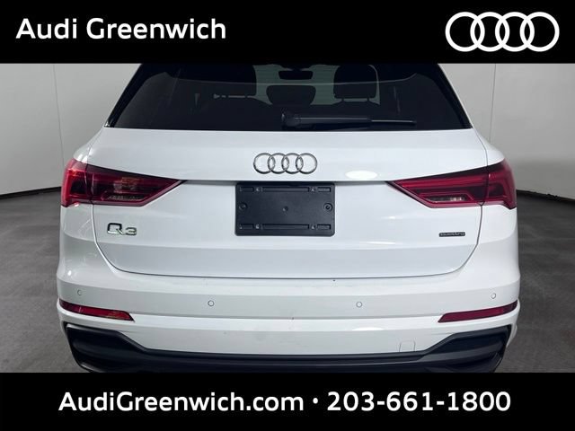 Used 2024 Audi Q3 2.0T Premium w/ Convenience Package AWD/4WD image 6