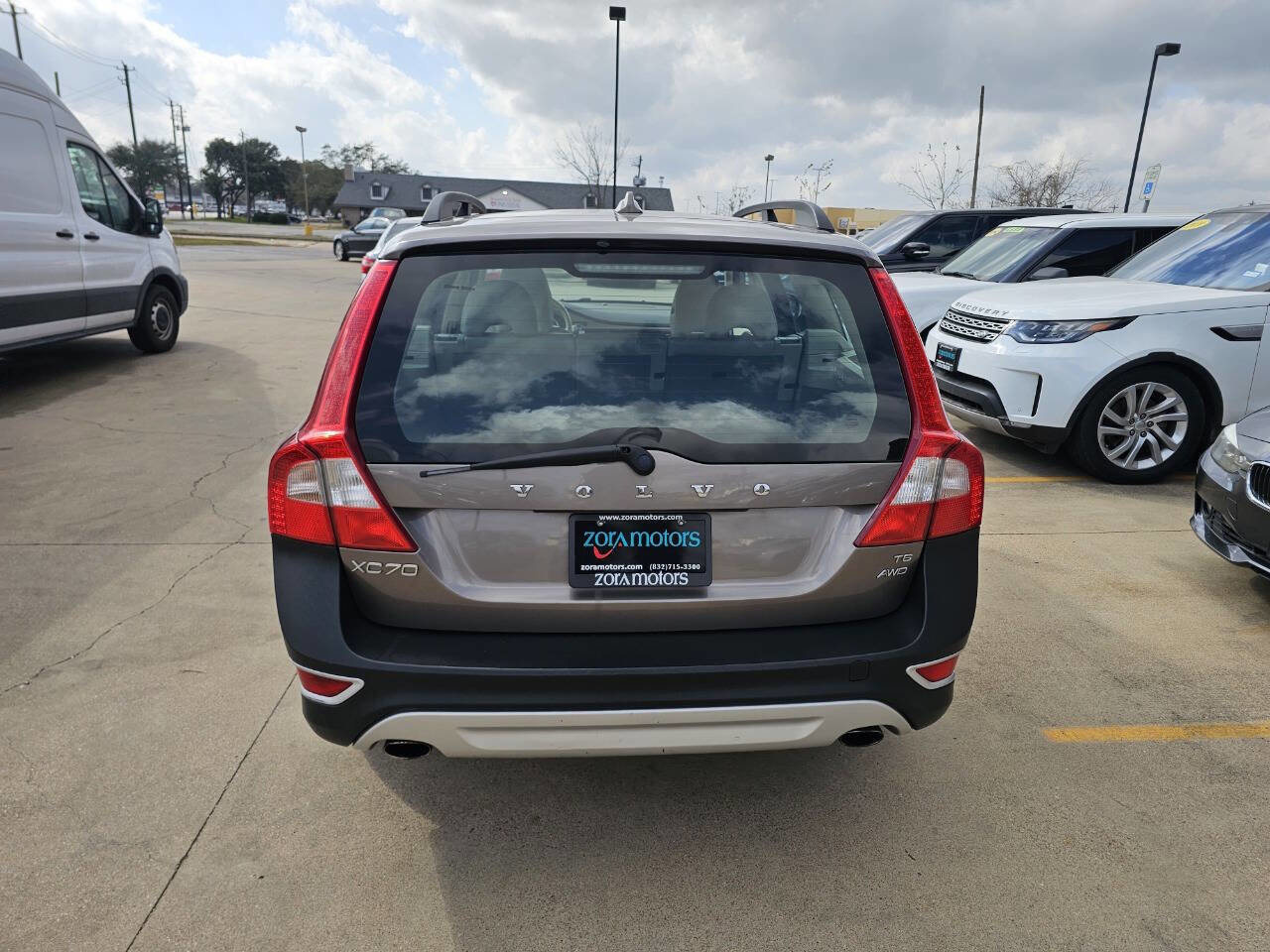 Used 2010 Volvo XC70 T6 image 6