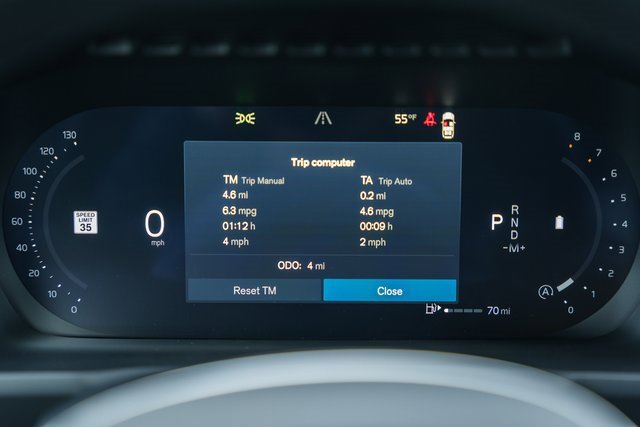 New 2026 Volvo XC90 B6 Plus w/ Protection Package Premier image 41