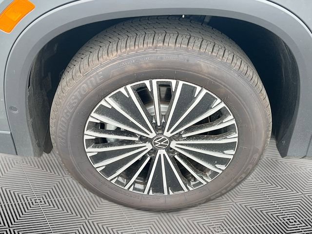 New 2025 Volkswagen Tiguan S image 29