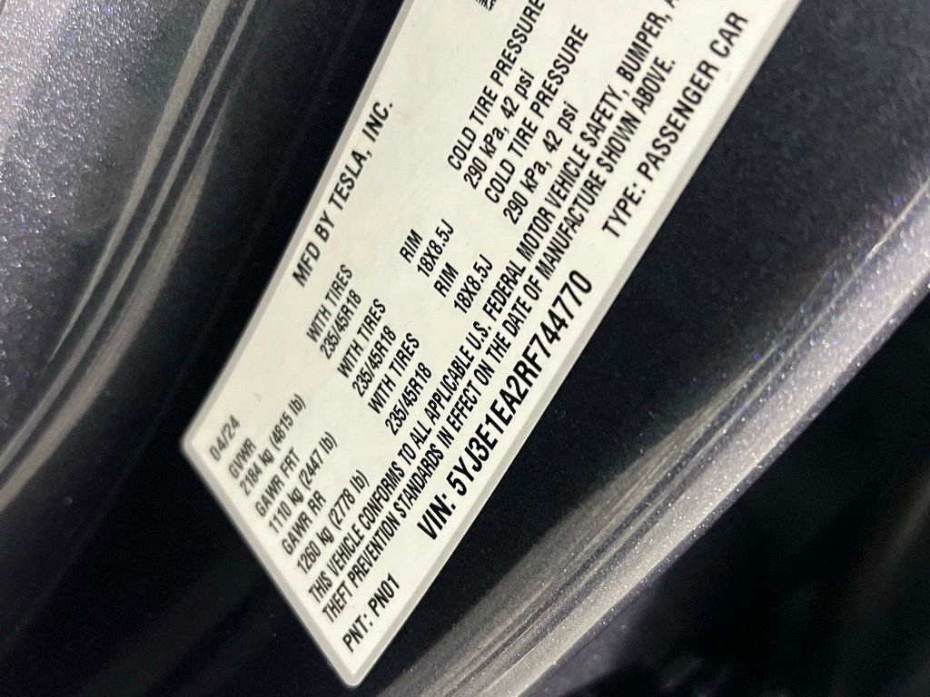 Used 2024 Tesla Model 3 Standard Range image 33