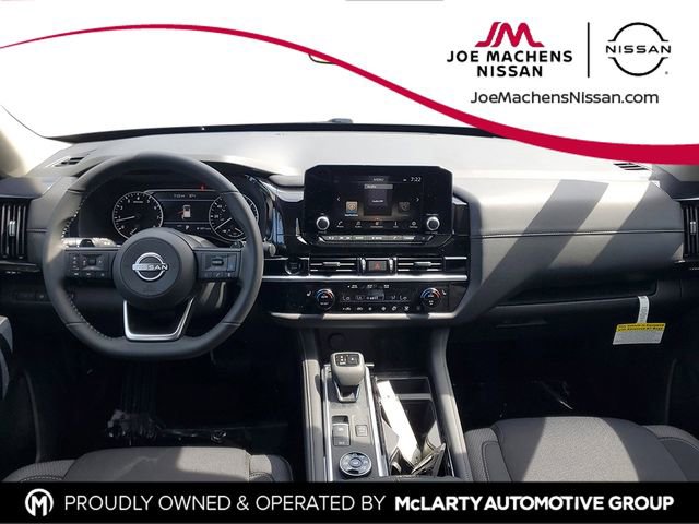 New 2025 Nissan Pathfinder SV w/ Black Appearance Package image 10