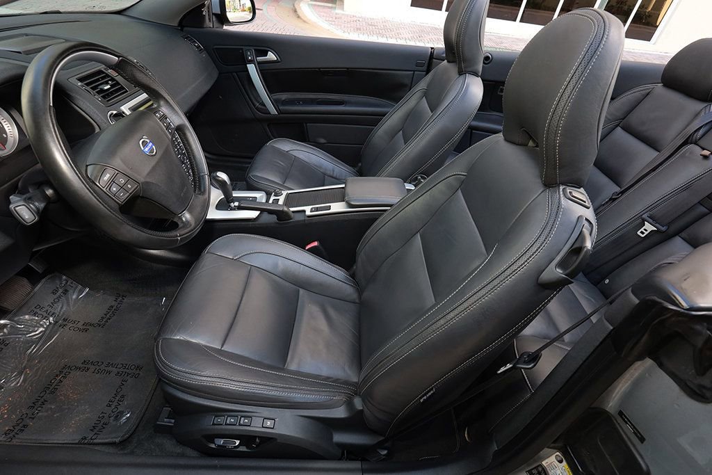 Used 2012 Volvo C70 T5 w/ Dynamic Trim Pkg image 32