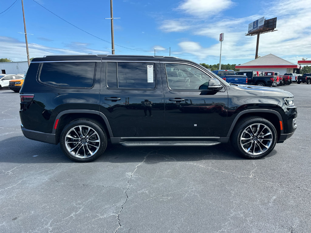 Used 2022 Jeep Wagoneer Series II w/ Convenience Group I RWD image 8