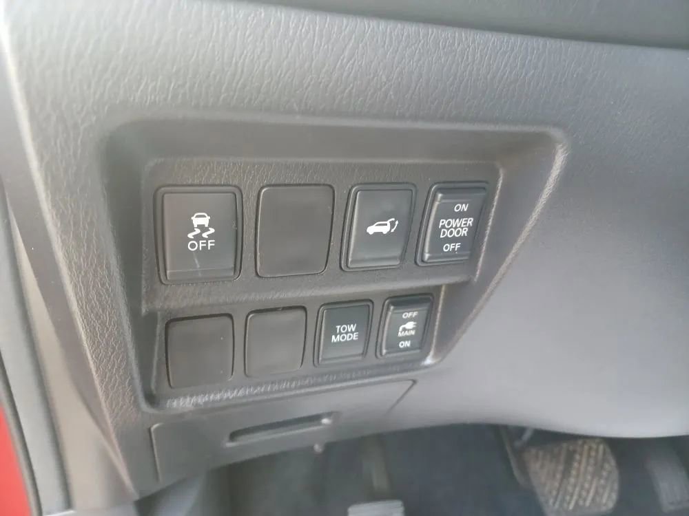 Used 2014 Nissan Pathfinder SL w/ SL Premium Package image 20