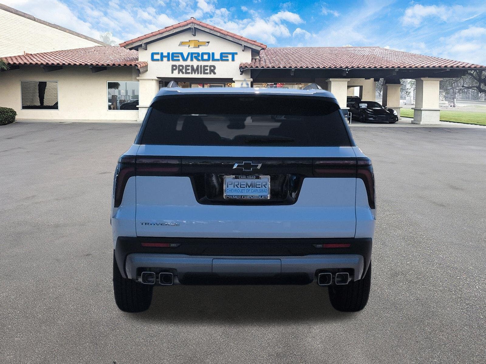 New 2026 Chevrolet Traverse LT w/ Driver Confidence Package FWD image 7