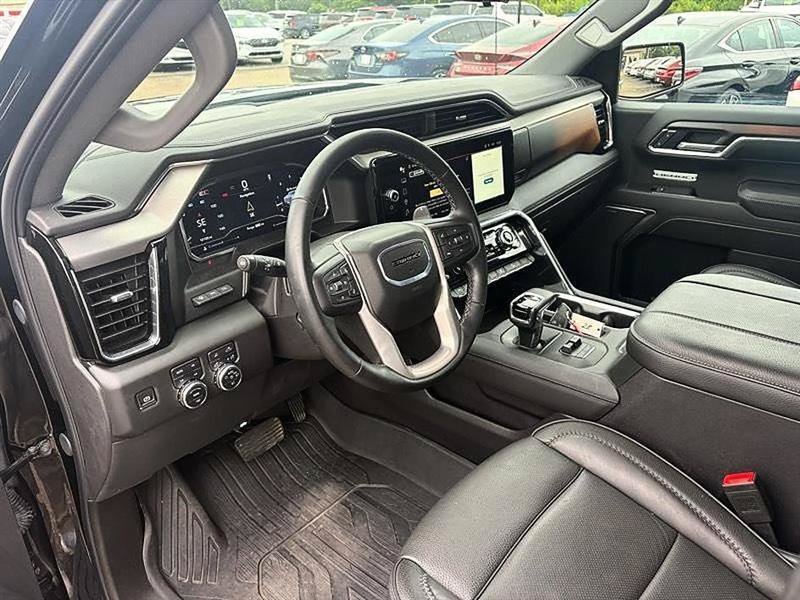 Used 2025 GMC Sierra 1500 Denali w/ Denali Reserve Package AWD/4WD image 14