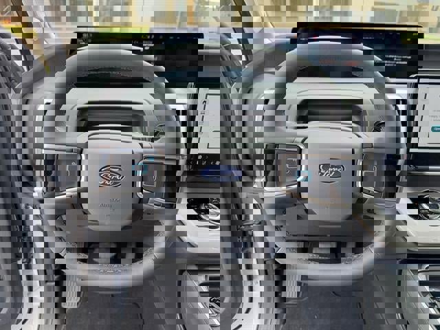 New 2026 Ford Expedition Active RWD image 12