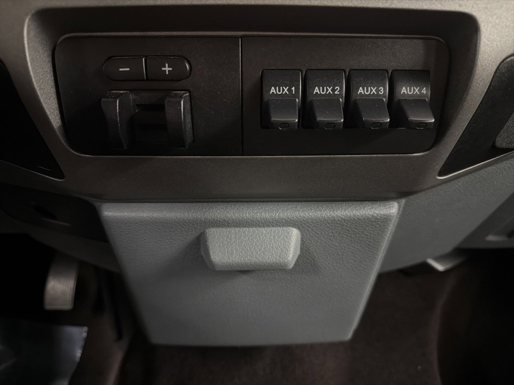 Used 2014 Ford F250 XLT w/ XLT Interior Package image 17