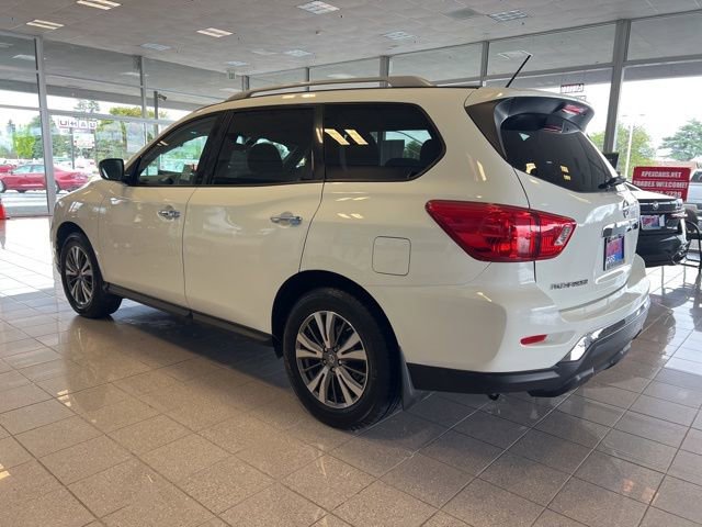 Used 2018 Nissan Pathfinder S image 10