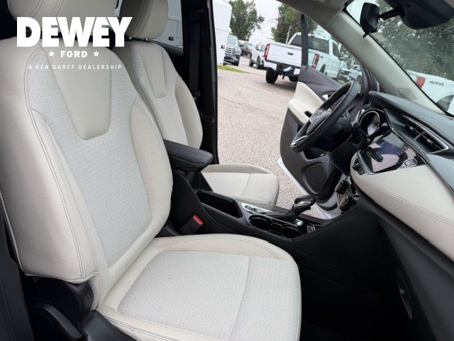 Used 2022 Buick Encore GX Select FWD image 50