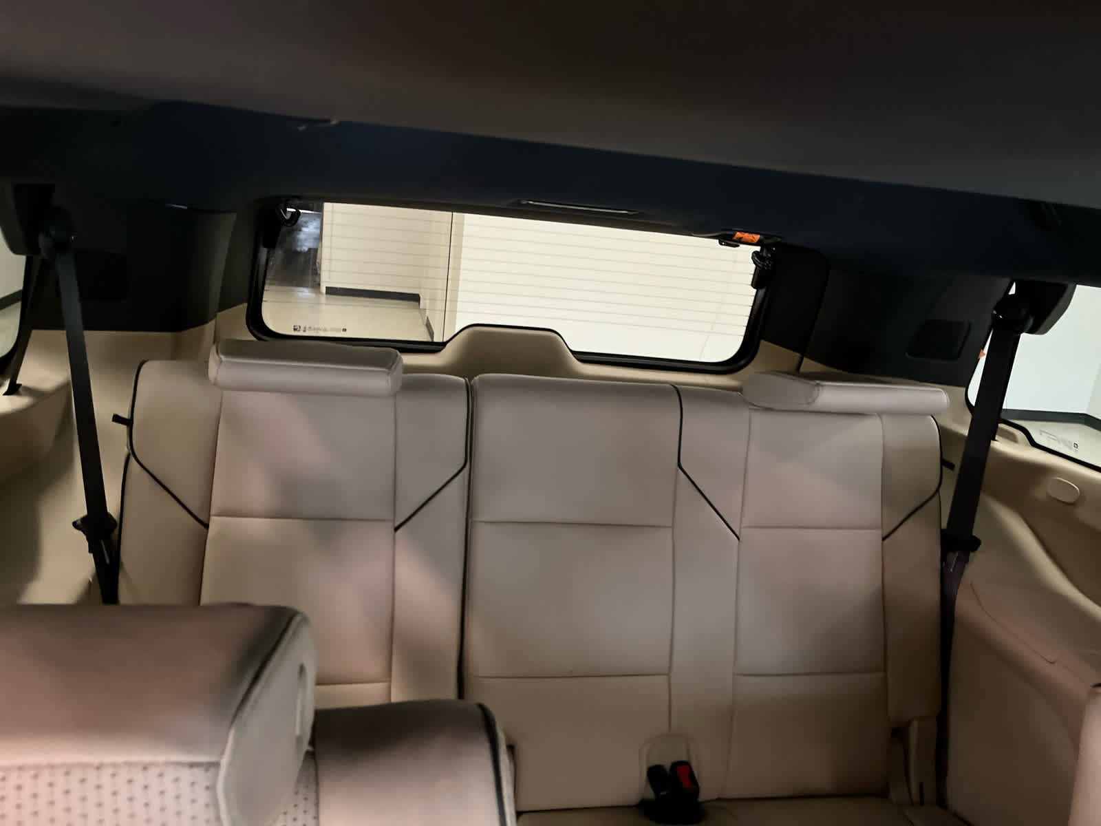 Used 2023 Cadillac Escalade Premium Luxury image 23
