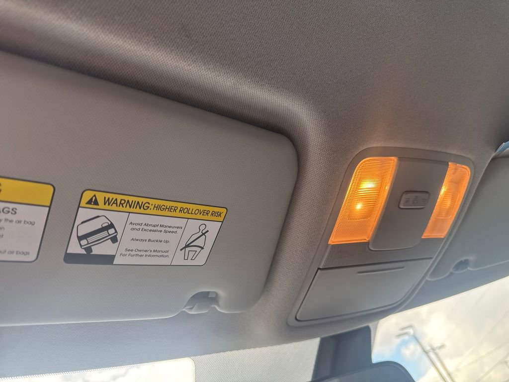 Used 2025 Kia Soul LX w/ LX Technology Package image 24