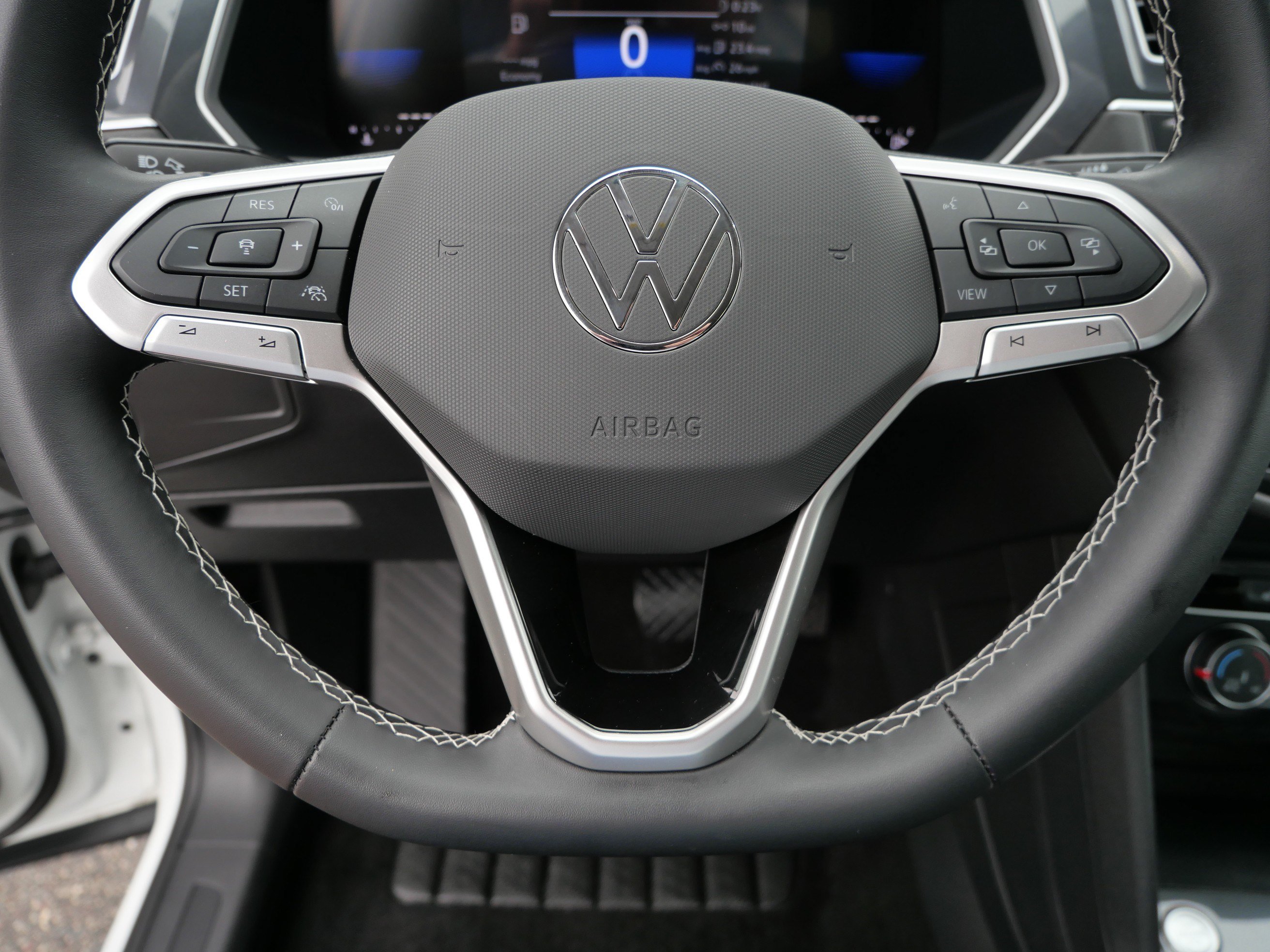 Used 2024 Volkswagen Tiguan S w/ MDO Package, Two-Row AWD/4WD image 25