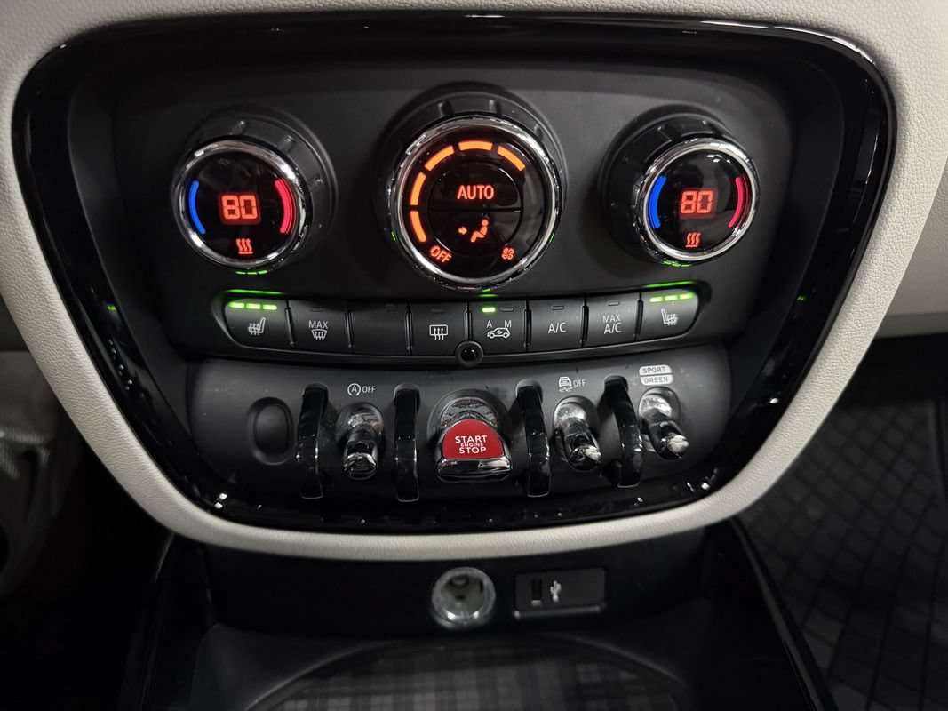 Used 2021 MINI Cooper Clubman S w/ Signature Upholstery Package AWD/4WD image 28