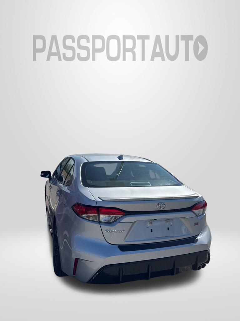 Used 2024 Toyota Corolla SE image 6