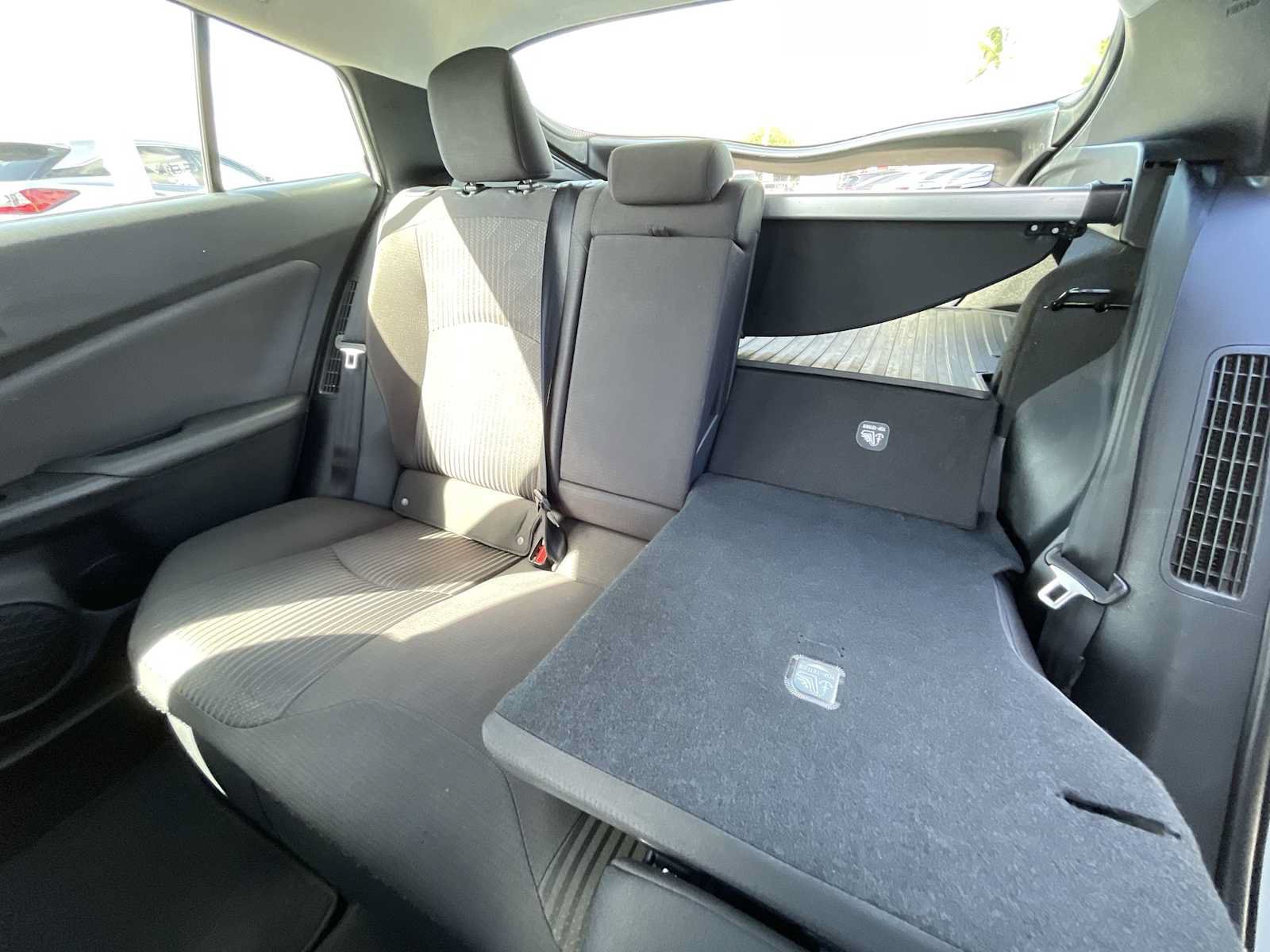 Used 2020 Toyota Prius Prime LE FWD image 27