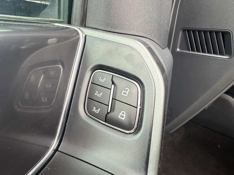 Used 2022 Ford F150 Lariat w/ Equipment Group 502A High image 22