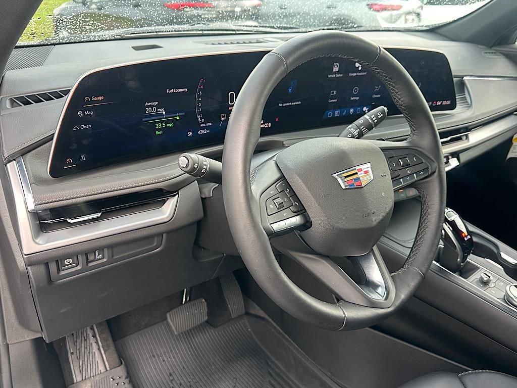 New 2025 Cadillac XT4 Premium Luxury image 22
