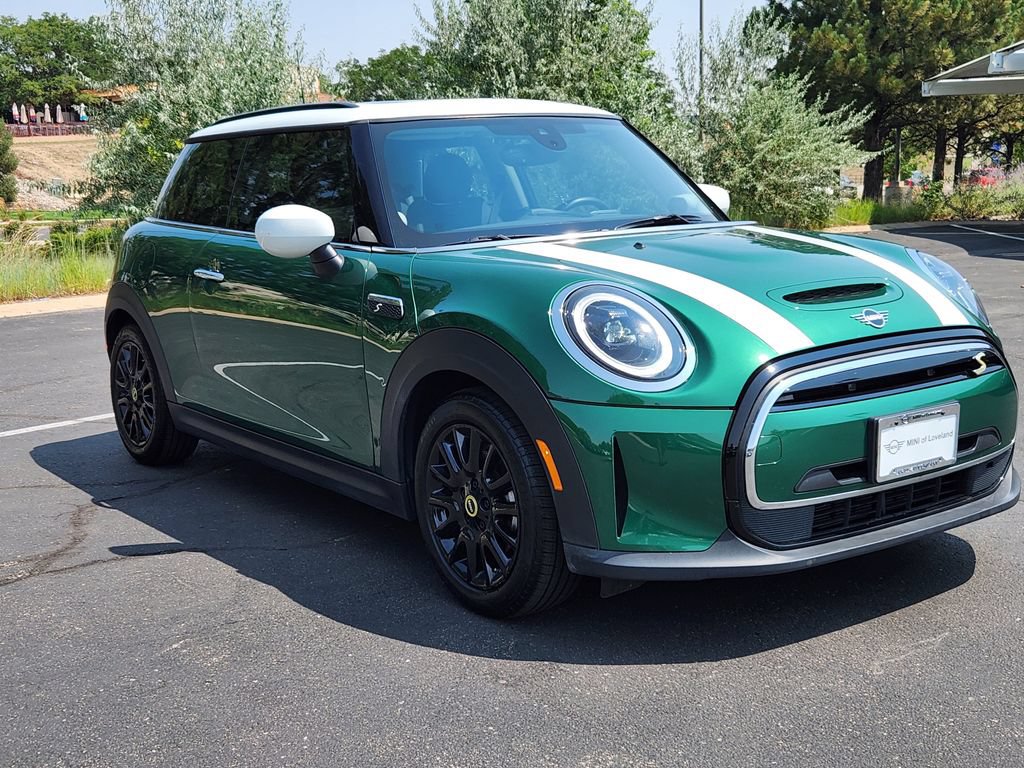 Used 2024 MINI Cooper SE FWD image 4