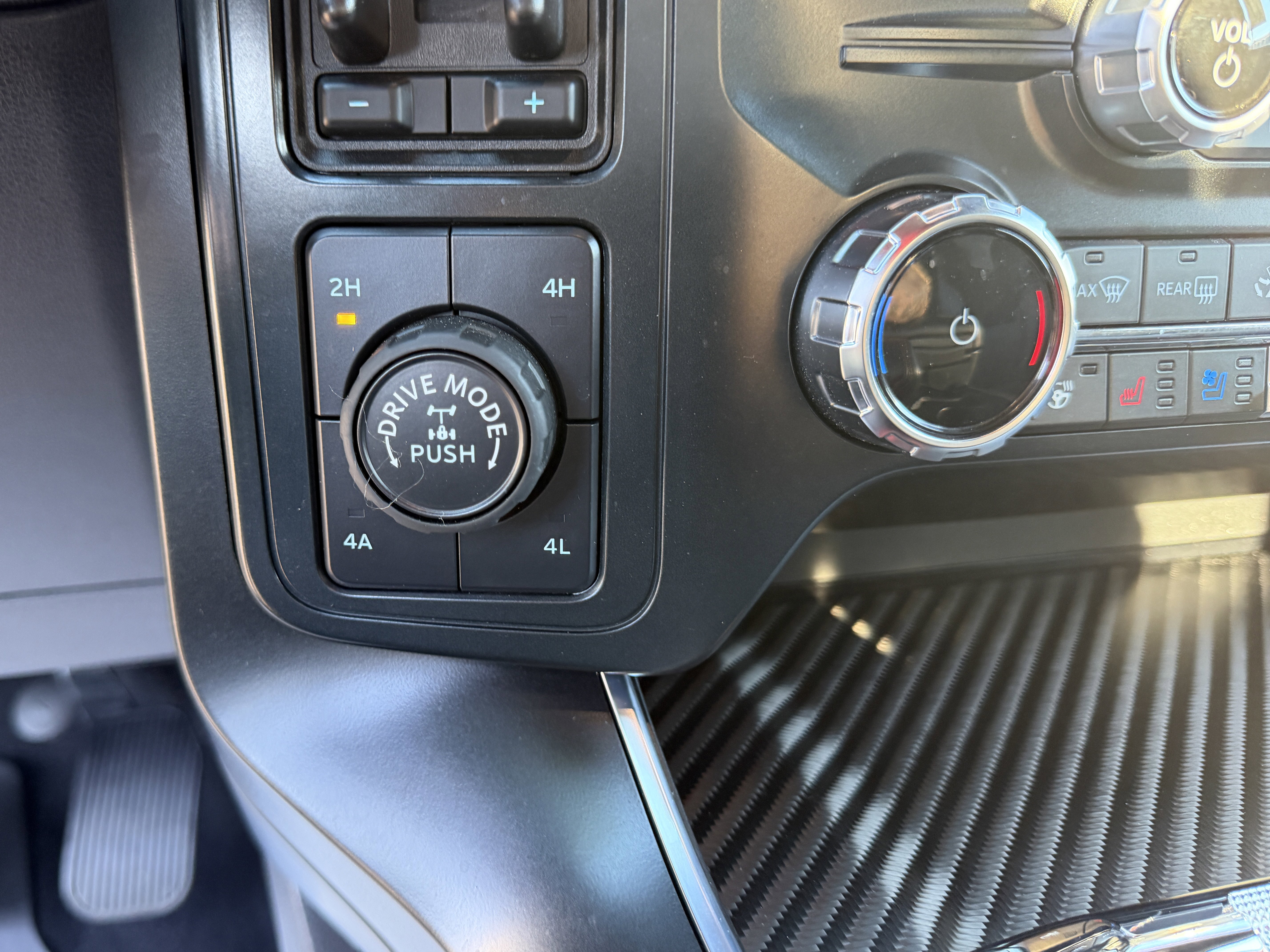 Certified 2025 Ford F150 Raptor image 17