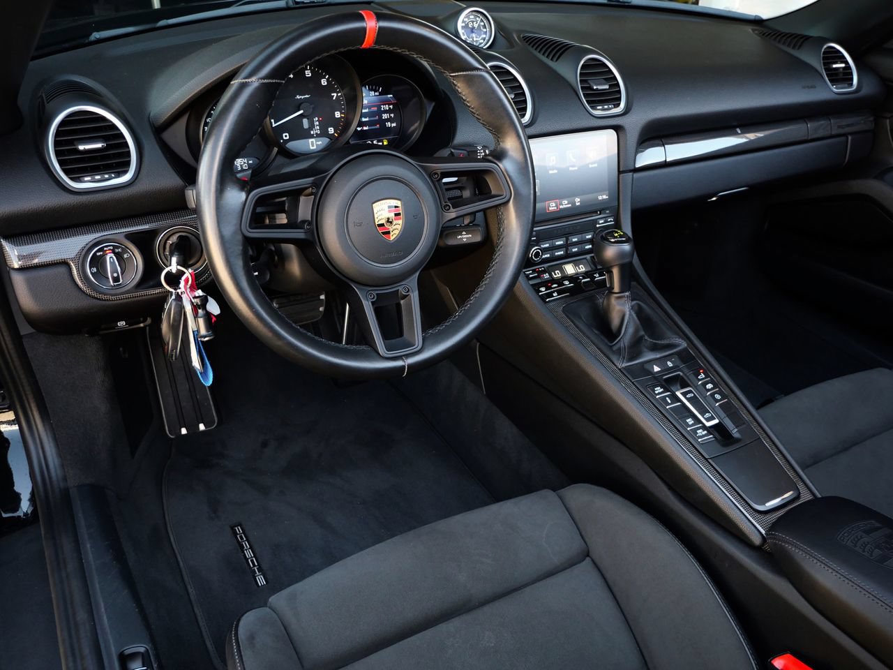 Used 2021 Porsche 718 Boxster Spyder RWD image 10