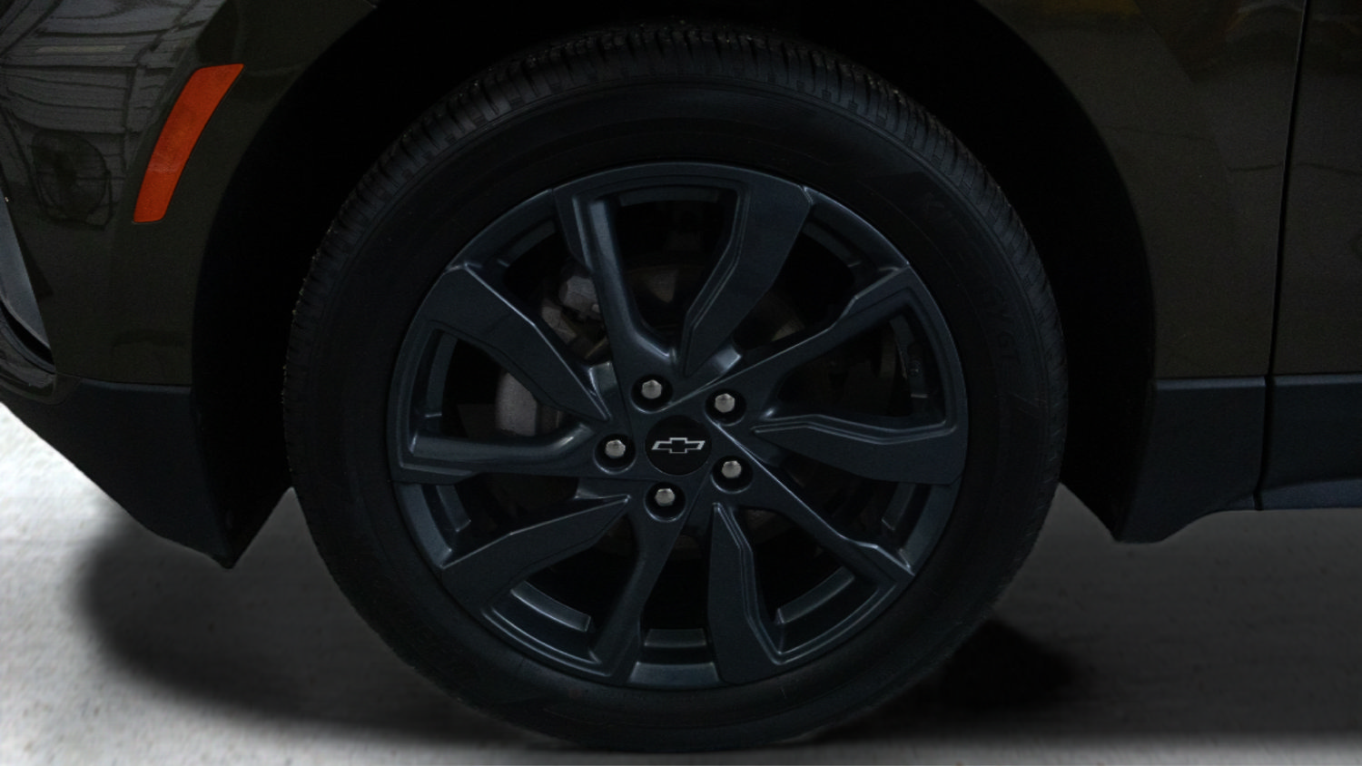 Used 2024 Chevrolet Equinox RS FWD image 9