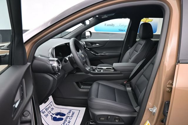 New 2027 Chevrolet Equinox LT w/ Convenience Package II FWD image 13