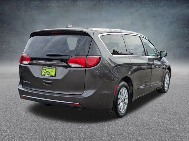 Certified 2018 Chrysler Pacifica Touring Plus image 4
