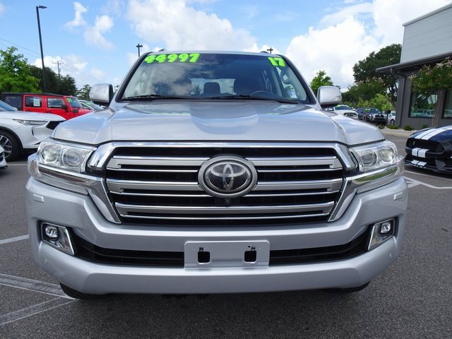 Used 2017 Toyota Land Cruiser image 9