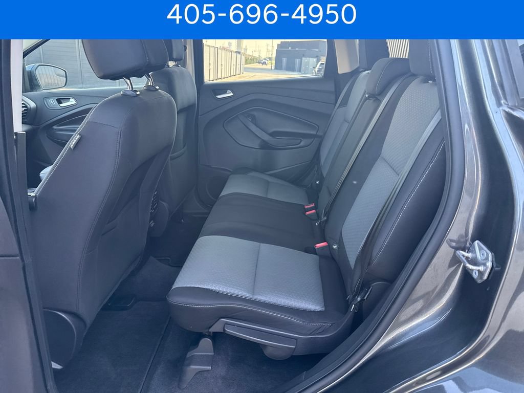 Used 2017 Ford Escape SE FWD image 36