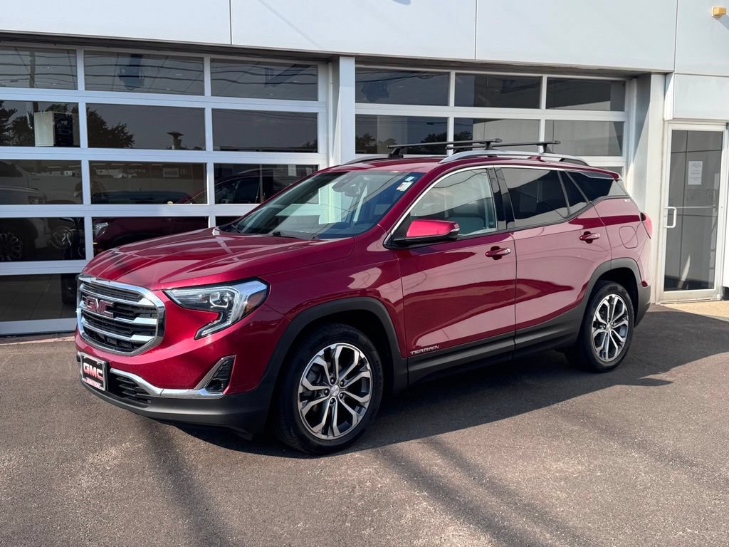 Used 2020 GMC Terrain SLT w/ Preferred Package AWD/4WD image 2