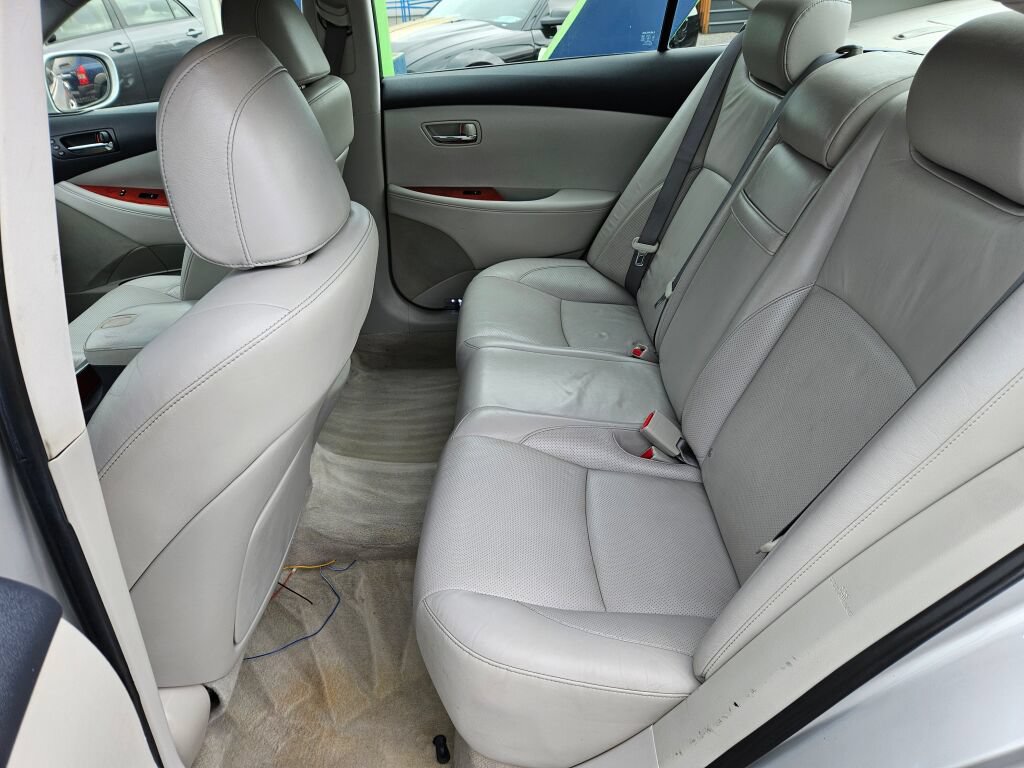 Used 2007 Lexus ES 350 w/ Premium Plus Pkg FWD image 11