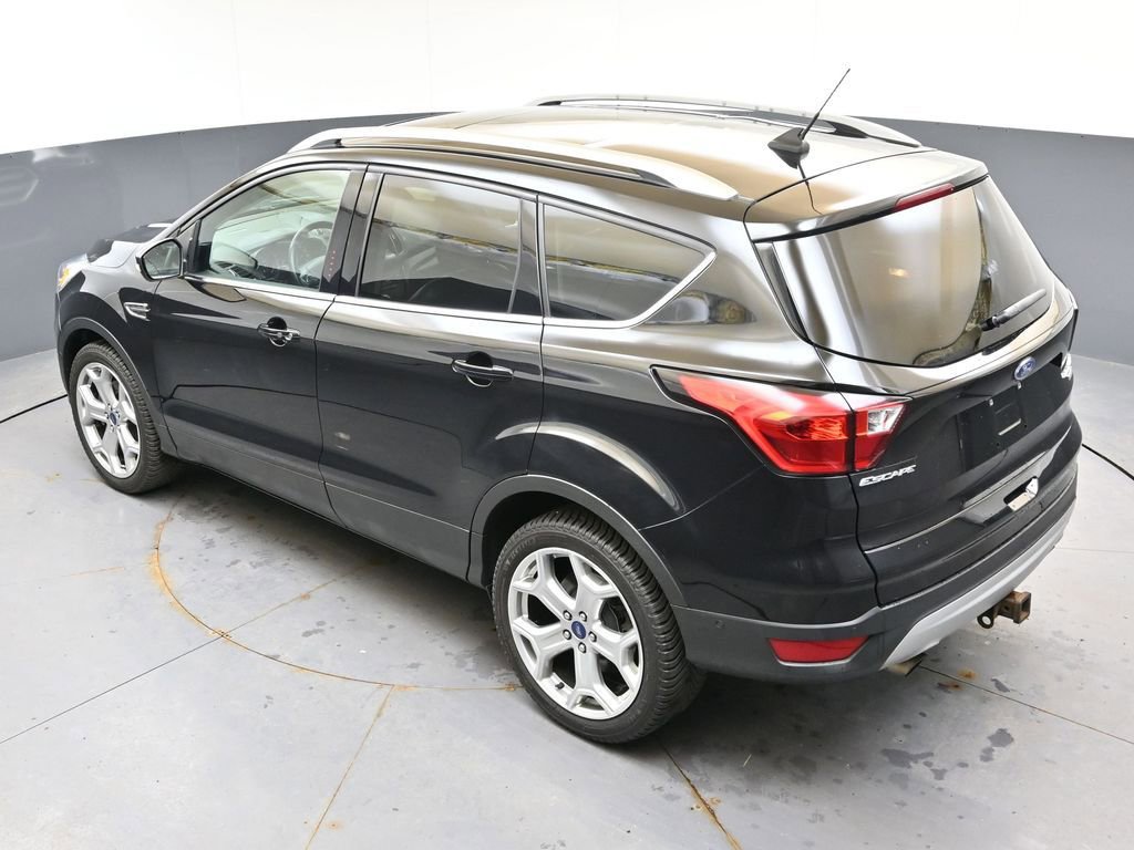 Used 2019 Ford Escape Titanium AWD/4WD image 39