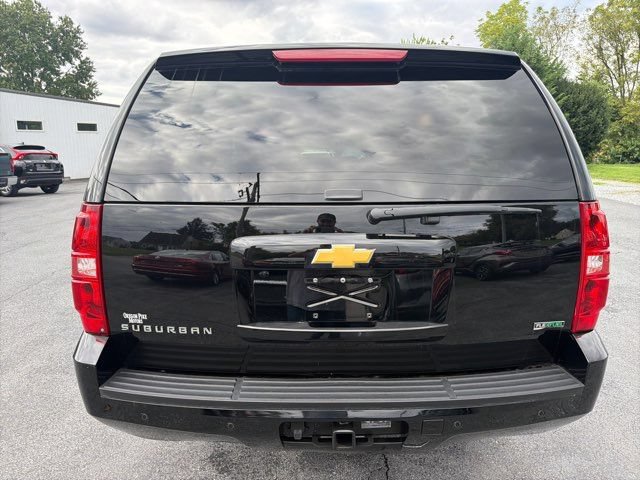 Used 2012 Chevrolet Suburban LT AWD/4WD image 11