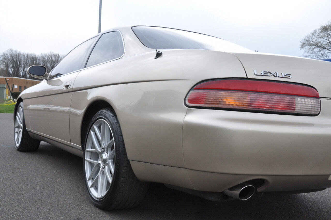 Used 1995 Lexus SC 300 Coupe image 16