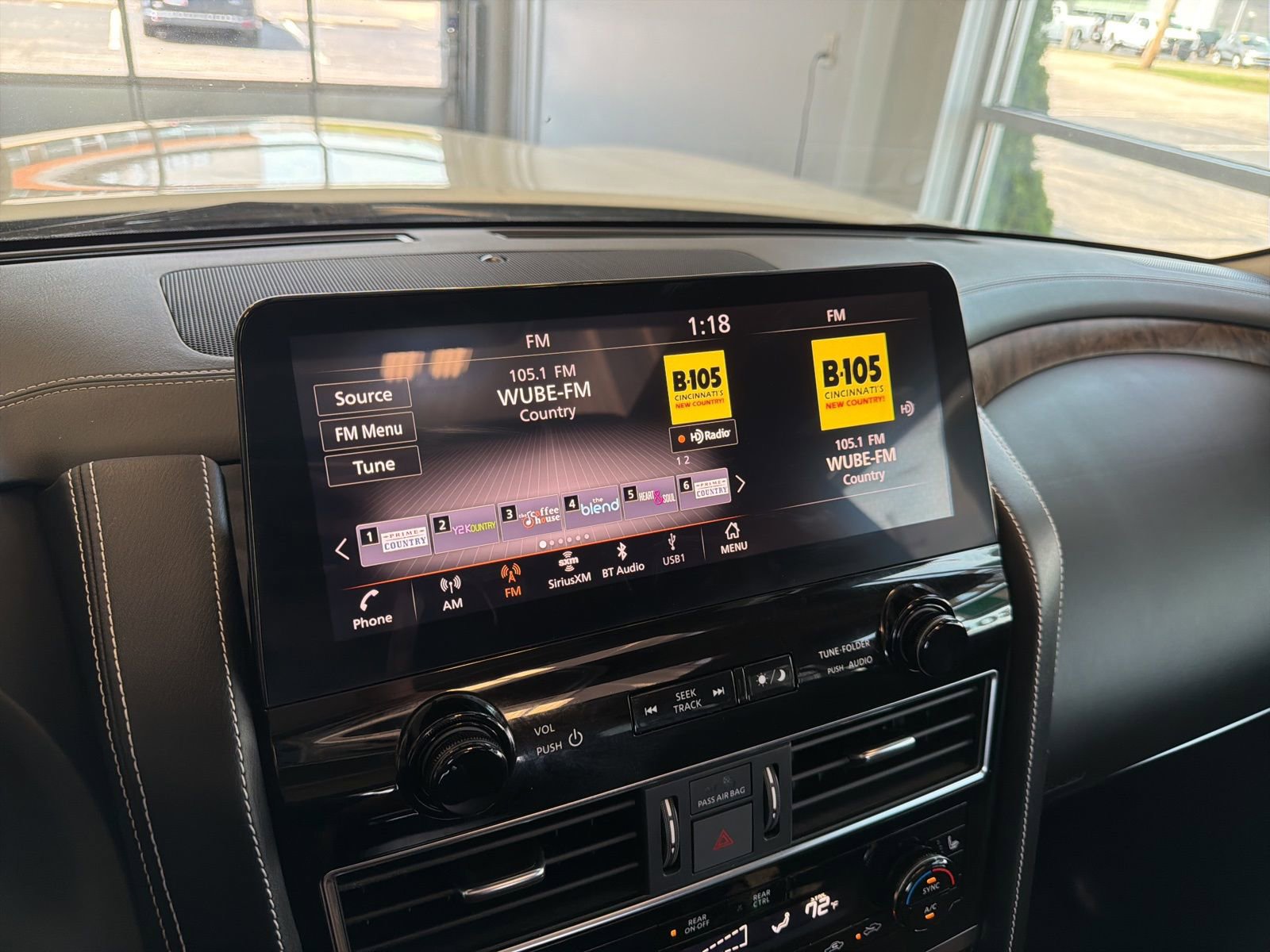 Used 2023 INFINITI QX80 Premium Select w/ Cargo Package AWD/4WD image 32