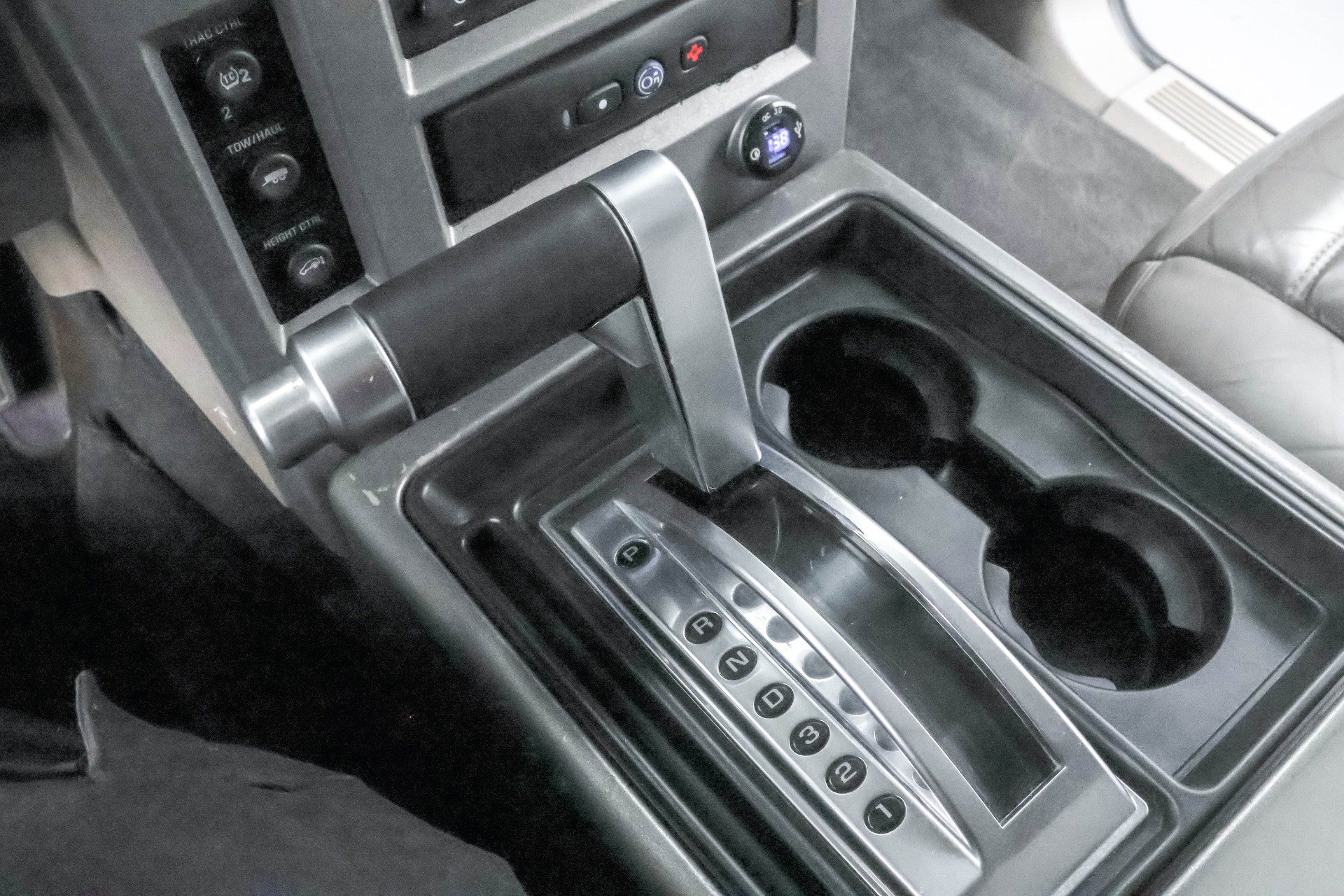 Used 2003 HUMMER H2 Luxury w/ Preferred Equipment Group image 10