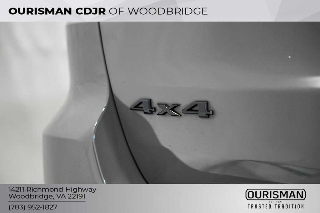 Certified 2021 Jeep Grand Cherokee Freedom Edition image 9