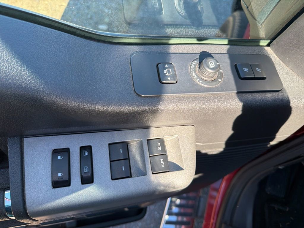 Used 2016 Ford F250 Lariat w/ Lariat Ultimate Package image 16