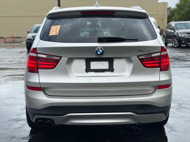 Used 2017 BMW X3 sDrive28i image 7