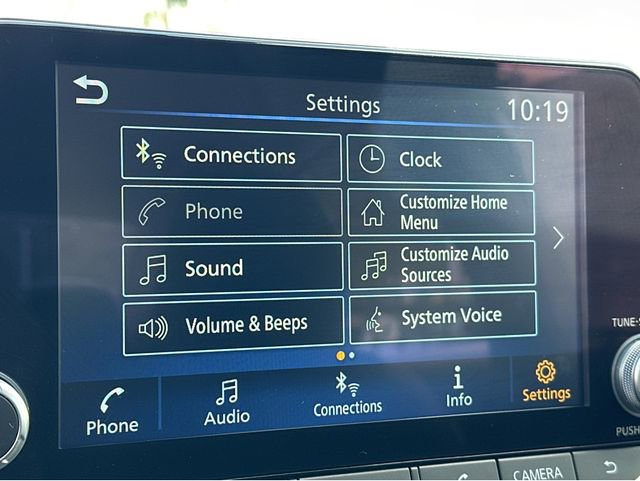 Used 2024 Nissan Sentra SV FWD image 23