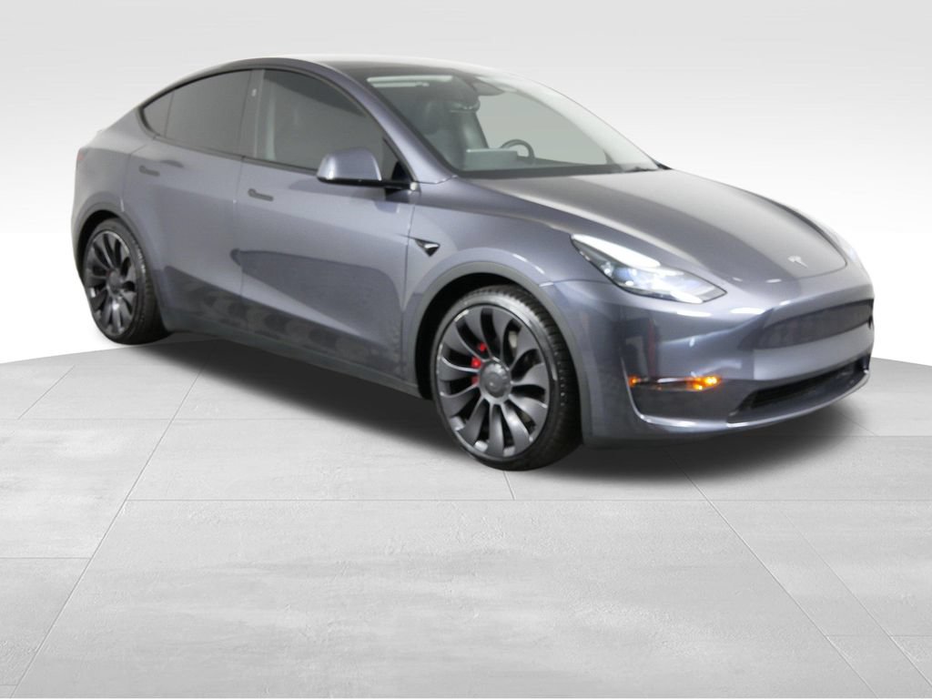 Used 2023 Tesla Model Y Performance AWD/4WD image 2