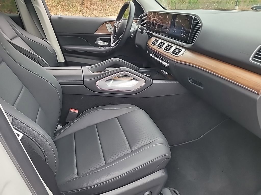 Used 2025 Mercedes-Benz GLE 350 4MATIC image 15
