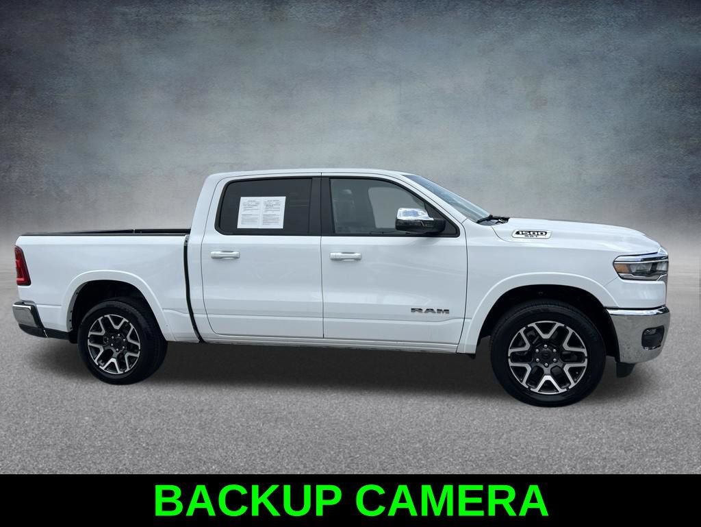 Used 2025 RAM 1500 Laramie AWD/4WD image 4